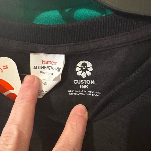 Custom ink tshirt - Picture 2 of 3